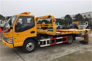 诸暨哪里有拖车服务